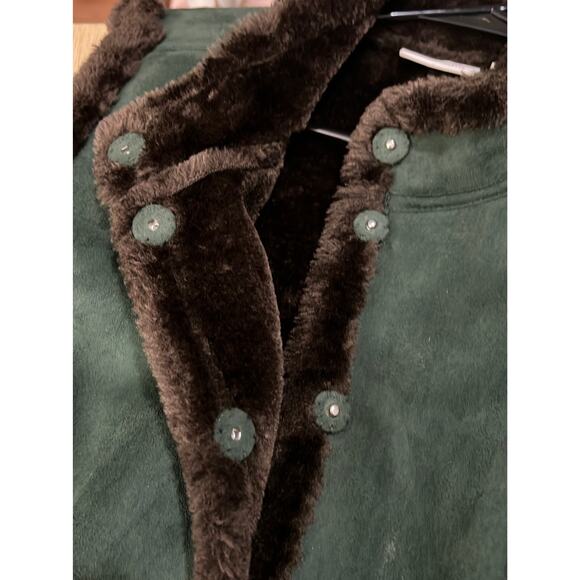 Style & Co Hunter Green suede look fur lined vest with hidden Snap buttons/ Size - Picture 11 of 12